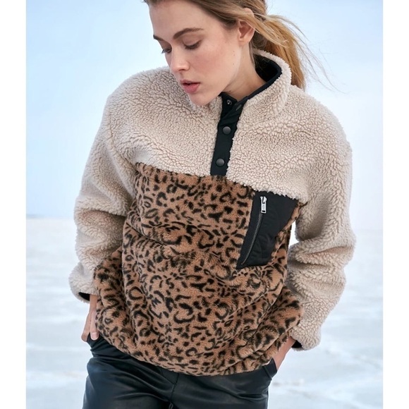 Rails Jackets & Blazers - New! Rails Saga Faux Fur Sherpa Leopard Cheetah Pullover Plush Teddy Jacket